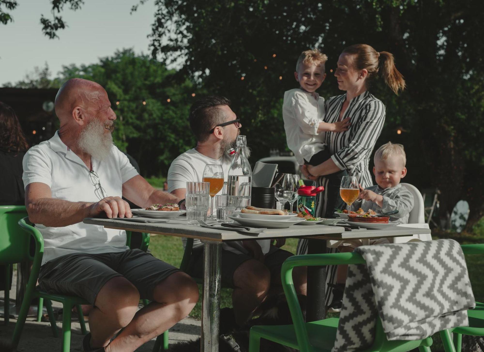 Gra Gasen Hotel Burgsvik Екстериор снимка